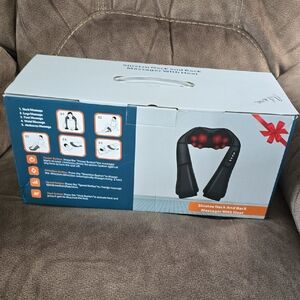 Shiatsu Neck and Back Massager with Heat - Black
